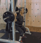 打不倒我们的都会让我们更强大,请你撑下去